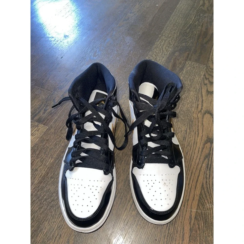 Nike Air Jordan 1 Sneakers Shoes Mid Patent Black White Gold 852542-007